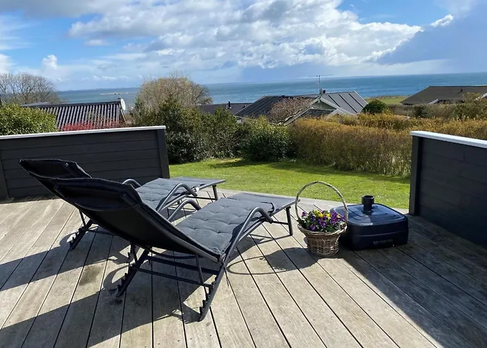 Hera - 200m From The Sea By Interhome