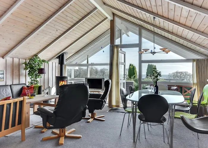 Hera - 200m From The Sea By Interhome *